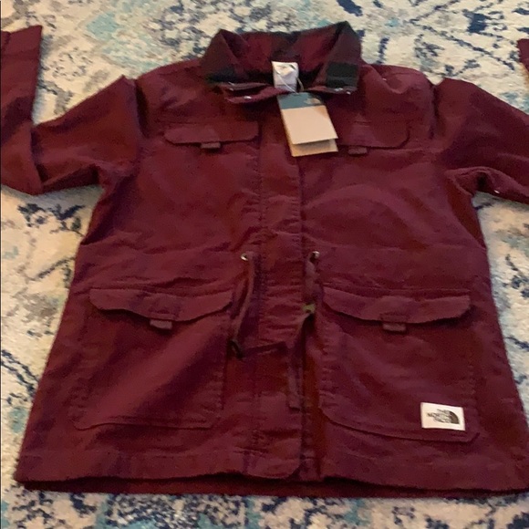 The North Face women’s urban utility jacket - Picture 3 of 7